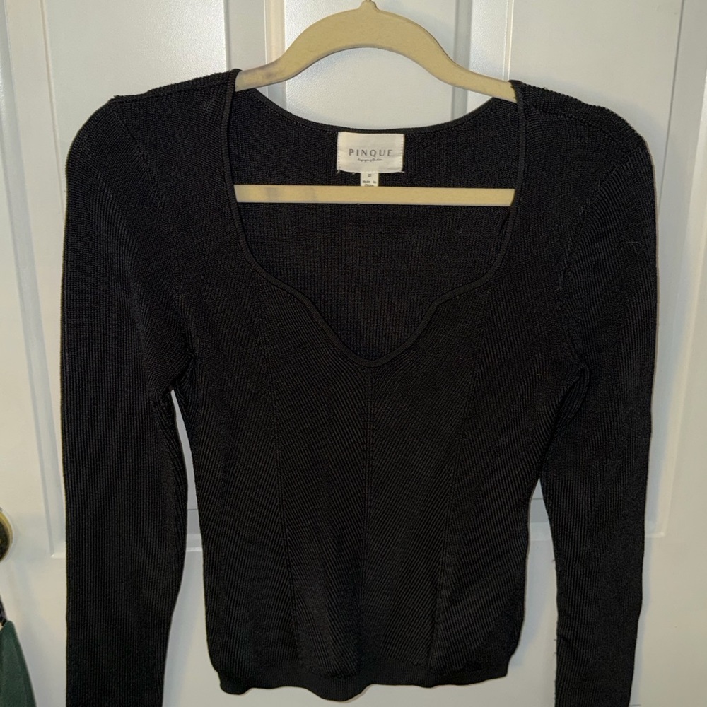 Pinque Black Women's Sweater
